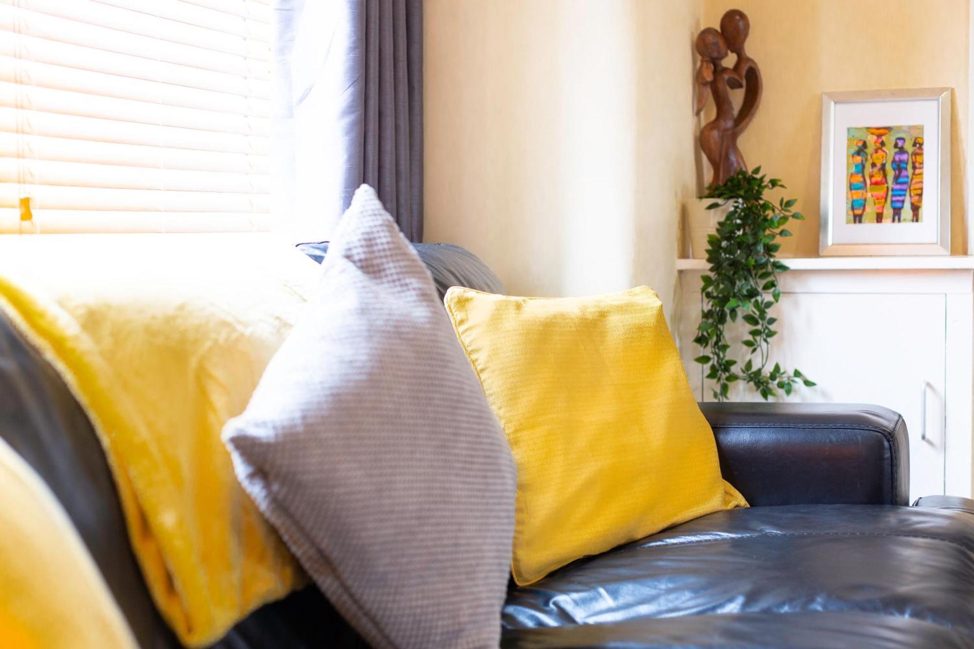 Newly Launched 3 Bedroom House With Free Parking Litherland Ngoại thất bức ảnh